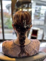 グリッツ (GLITZ)&nbsp;セミロングの編みおろし