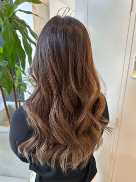 ジーナ 船橋(Zina) 髪質改善＊ロングレイヤーグレーベージュ＊美髪【Zina船橋】