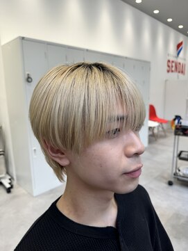 オーシャントーキョー 仙台(OCEAN TOKYO) シースルーセンターパート韓国マッシュ黒髪刈り上げツーブロック