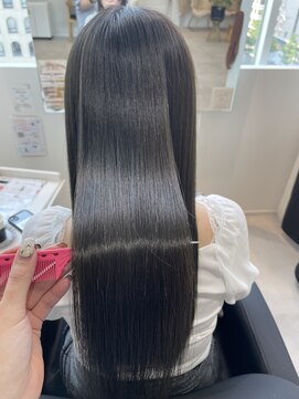 エミュスト(Emuest) 髪質改善ストレート