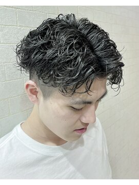 アクトプレミアヘアー栄(Act premier hair sakae) メンズショートツイスパアップバング