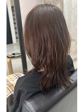 キルカ(Kiruca) セミロングレイヤー