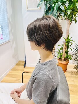 ルーク バイ ヘアーポケット(Luke by hair pocket) 癖毛風ショート