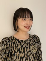 リノア 鵠沼海岸(LINOA)&nbsp;ミニボブ×インナーカラー　ミルクティーベージュ