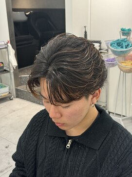 エース 豊橋店(Ace) メンズ流行りの毛流れフェザーパーマ