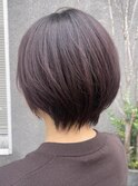 ショート　ツヤ感グレープパープルカラー
