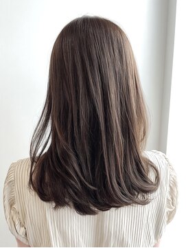 スージー(Suzy) オリーブグレー◎30代40代ミディアム