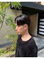 シーンバイラッド ヘルム(SCENE by RAD helm) ビジネス好印象センターパートツーブロックメンズカット艶感