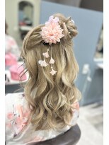 アヴァンス 光明池店(AVANCE.)&nbsp;ハーフアップお団子