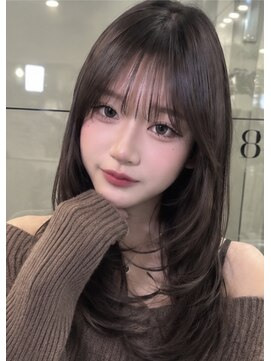 ベル 新宿(Belle) 韓国ヘア　レイヤーカット　ハッシュカット　ミントグレージュ