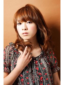 トリビュート(Tribeaut) 甘さと軽さをプラスする 内巻きワンカール