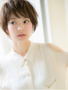 ブルー(BLUE) *CUORE水戸*…ピュアな透明感☆センシュアルショートb