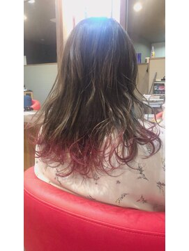 セルフィッシュヘアー(Selfish hair) ピンクグラデーション