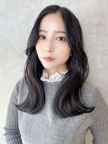 アイティーバイアルバム 下北沢店(IT by ALBUM)&nbsp;ナチュラルくびれミディ_アースカラーくびれヘアツートン_29053
