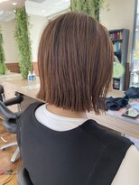 アローズソワン(HELLO'S SOIN) ぱつっと前下がりボブ