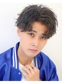 波巻きパーマ　メンズヘア　パーマ　ヘアカラー　ブリーチカラー