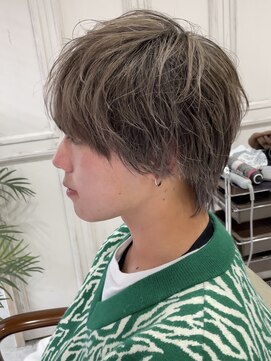 シャイン 大宮(SHINE) メンズカット/パーマ/ヘッドスパ/ブリーチ/眉毛/韓国/大宮/Men's