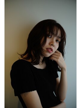 ツイッグ(twig) ミディアムレイヤー☆