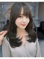 ロール 博多(Role)&nbsp;レイヤーカット/ワンカール/くびれ巻き/前髪