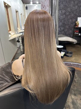 アルグラーテ (Arglarte) ブリーチカラー/ベージュカラー