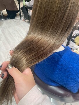 縮毛矯正×20代明るめアッシュグレージュ