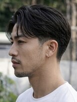 メッツ 原宿(METS)&nbsp;MEN'S/毛流れセンターパート×テーパーフェード