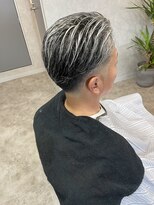グローブ バーバー(GROVE BARBER)&nbsp;スキンフェード　テーパーフェード　ホワイトメッシュ