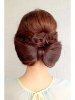 ヘアメイクサロンシャルメ(Hair Make Salon CHARMER)&nbsp;CHARMER編み込みリボンシニヨン
