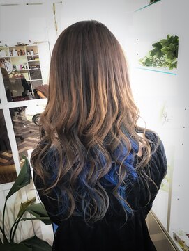 パレット ピエリ守山店(Palette) インナーブルーグラデーション