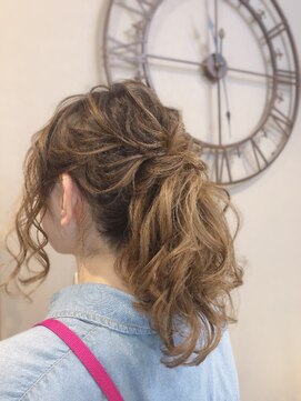 ヘアセットサロン ミント(Hair set salon MINT) ルーズポニーテール