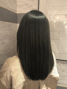 ロンドアベニール 北千住(Lond avenir) namie ダブルカラーグレーアッシュ