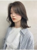 くびれミディアム_エアリーミディホワイトアッシュミストバング
