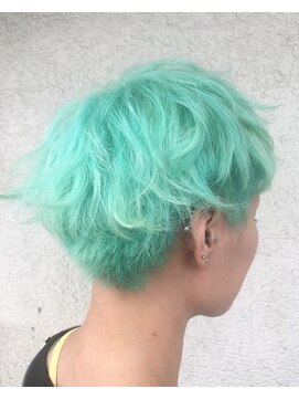 フロクシノーシナイヒリパイリフィケーション(Floccinaucinihilipilification) クリームソーダカラー(ブリーチ1.5回~)