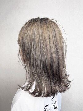 ラスト(Lust) #シアーグレージュ