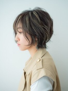 カペリベラ Capelli bella 枚方店の写真/第一印象で周りと差がつく！カットラインにこだわった横顔美人なショートヘア♪女性らしさ×垢抜けが叶う☆