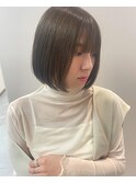 収まり抜群ミニボブ/オリーブベージュ