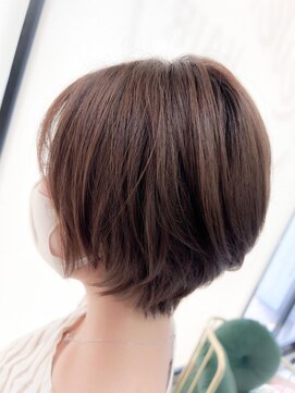 レヴェリー(REVERIE) #ショート#前下りショートボブ#ベージュ#ブラウン