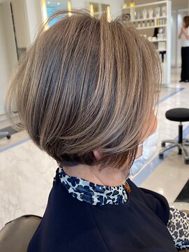 ヘアーサロンソシエ 海老名店 白髪ぼかし大人ショート大人ボブ30代40代50代60代海老名