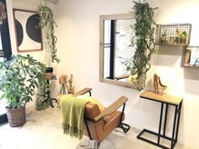 オブ センス(Of Sense)の雰囲気（低刺激性で髪や頭皮に優しいオーガニックカラーを扱っています。）
