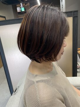 ナナ なかもず店(nana) ナチュラルショートボブ