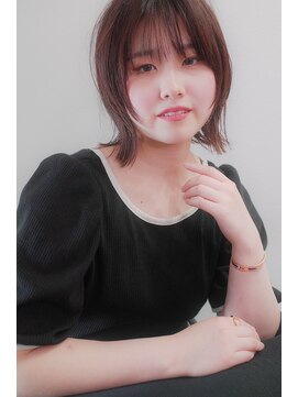 レフバイイルカ 北見(lef by ilka) 【外ハネ軽めボブ】レイヤードボブ