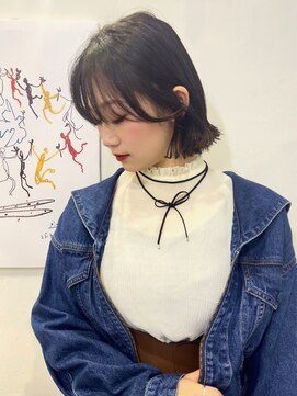 ナービス(NARVIS) ミディアムボブ/外はねボブ