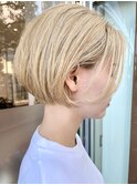 ハンサムショートボブ顔周りレイヤーボブマロンベージュ小顔ヘア