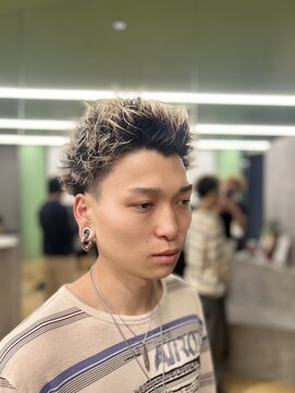 にもう スパイキーショート