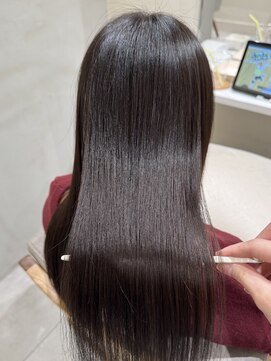 アメリ(ameri) 【ameri misaki】手触りも柔らかく♪酸性ストレート