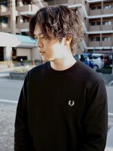 ランタンスタンダード メンズサロン(LANTERN STANDARD)&nbsp;無造作センターパートニュアンスパーマ