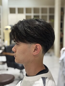 ワークスヘアーメンズ(WORKS HAIR MEN'S) テーパーフェード