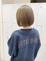 チェレ ブラン 堺東店(Chere brun) コンパクトボブ×ショートボブ×白髪ぼかしカラー