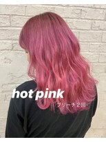 プライズ 池袋店(prize)&nbsp;ホットピンクヘアピンクブラウン派手髪ブリーチカラー4097