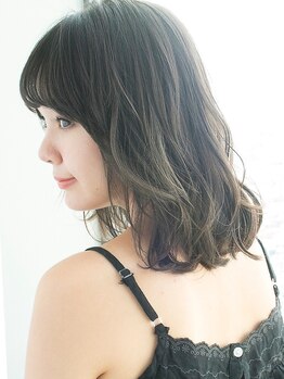 ヌーン ヘアメイク プラス ハッピータイムズ(NOON hair make+happy times)の写真/乾かすだけでサッとまとまる、再現性の高いスタイルに！マンツーマン施術だからお任せもオススメ◎